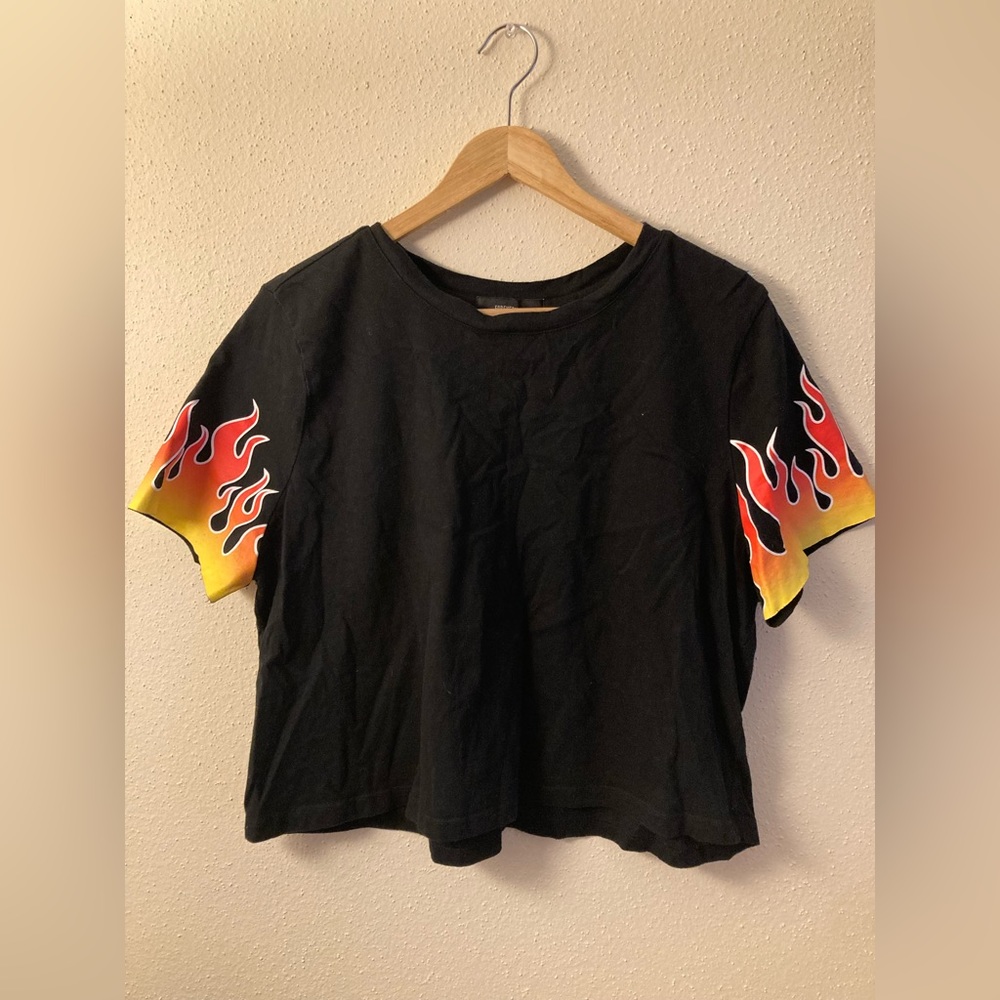 Crop top shirt